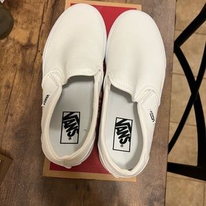 VANS-Asher style slip on shoes size 8